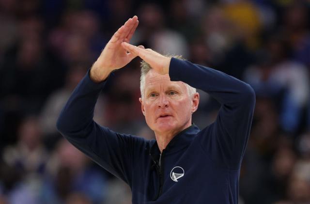 注册送体验金-科尔13人轮换反坑勇士？四连败后连遇强敌